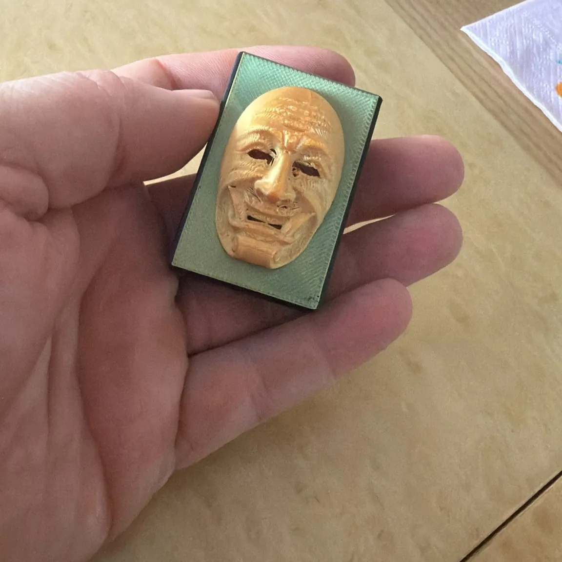 Miniatur auf einer Plakette
